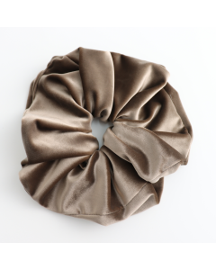 HH0906 Oversized Velvet Scrunchie Olive