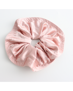 HH0915 Oversized Silky Scrunchie Pink
