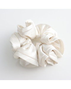 HH0917 Silky Scrunchie Cream